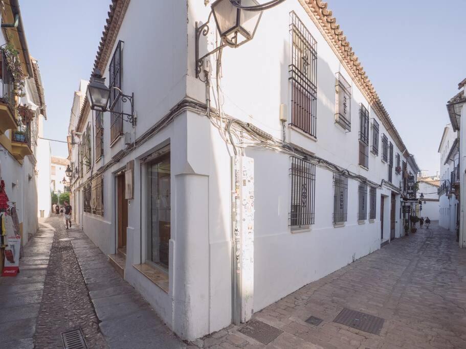 Апартаменты Mezquita Premium Кордова Экстерьер фото